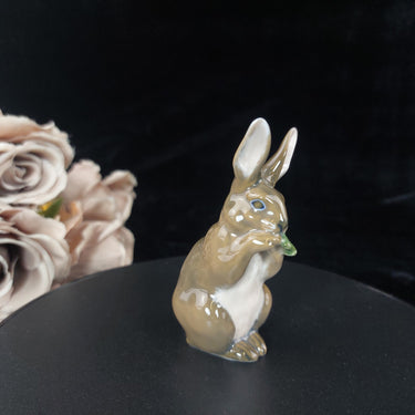 Royal Copenhagen Figurine Bunny Rabbit Brown White Denmark Porcelain 1019 0