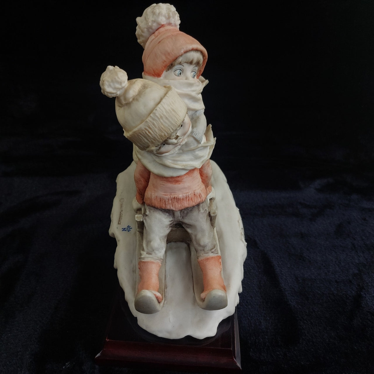 Giuseppe Armani 1992 Florence Children on Sled Figurine Winter Scene Sculp 9".7