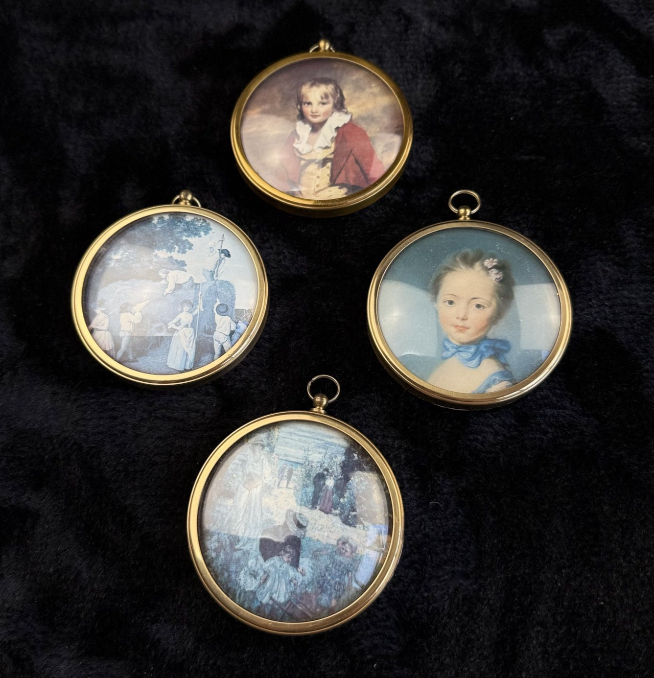 Set of 4 Vintage Miniature 9 cm Portraits Peter Bates Gallery National frame set2