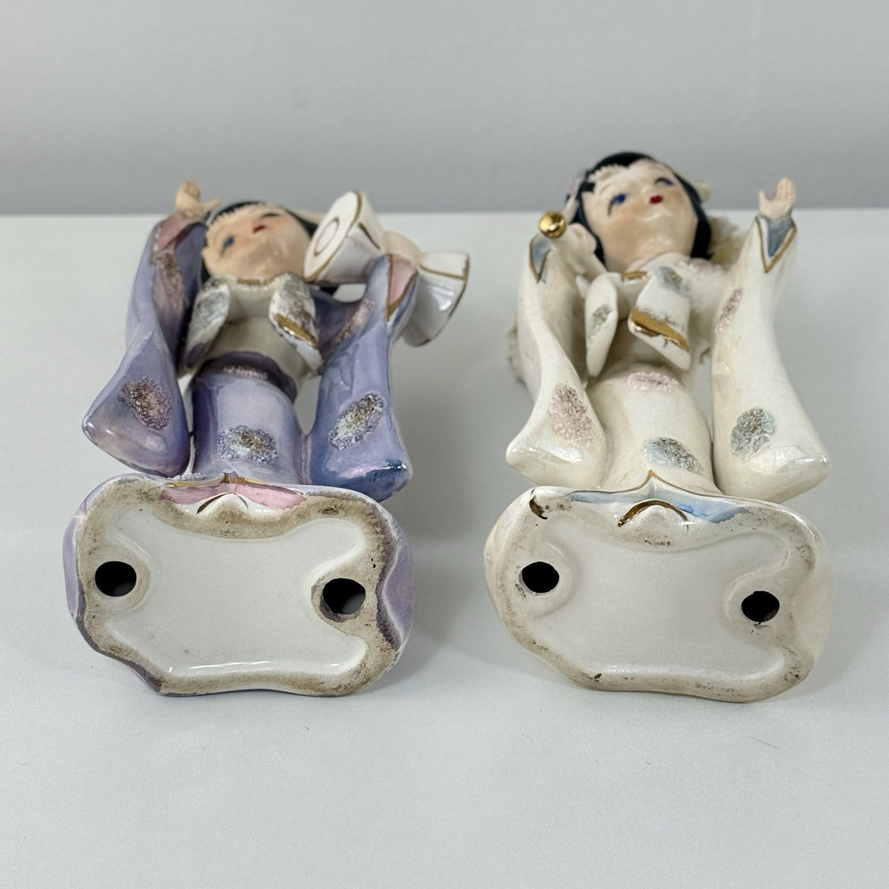 Vintage Geisha Girl Figurines Pair 9” Ceramic Japan Style Kimono Parasol & Drum12