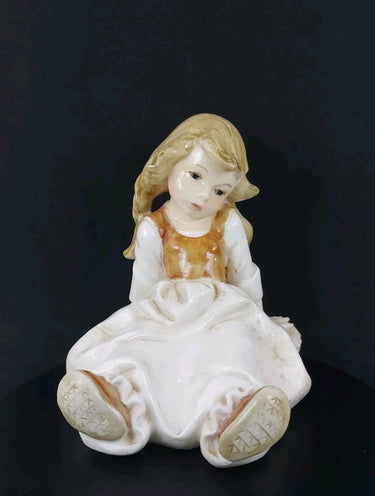 Vintage Italy 1950s  - Ceramic   A. Santini Little Girl Sitting Glazed Figurine 0