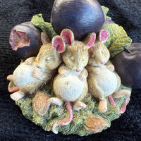 Thumbnail for Border Fine Arts Merrie Mice Figurine  