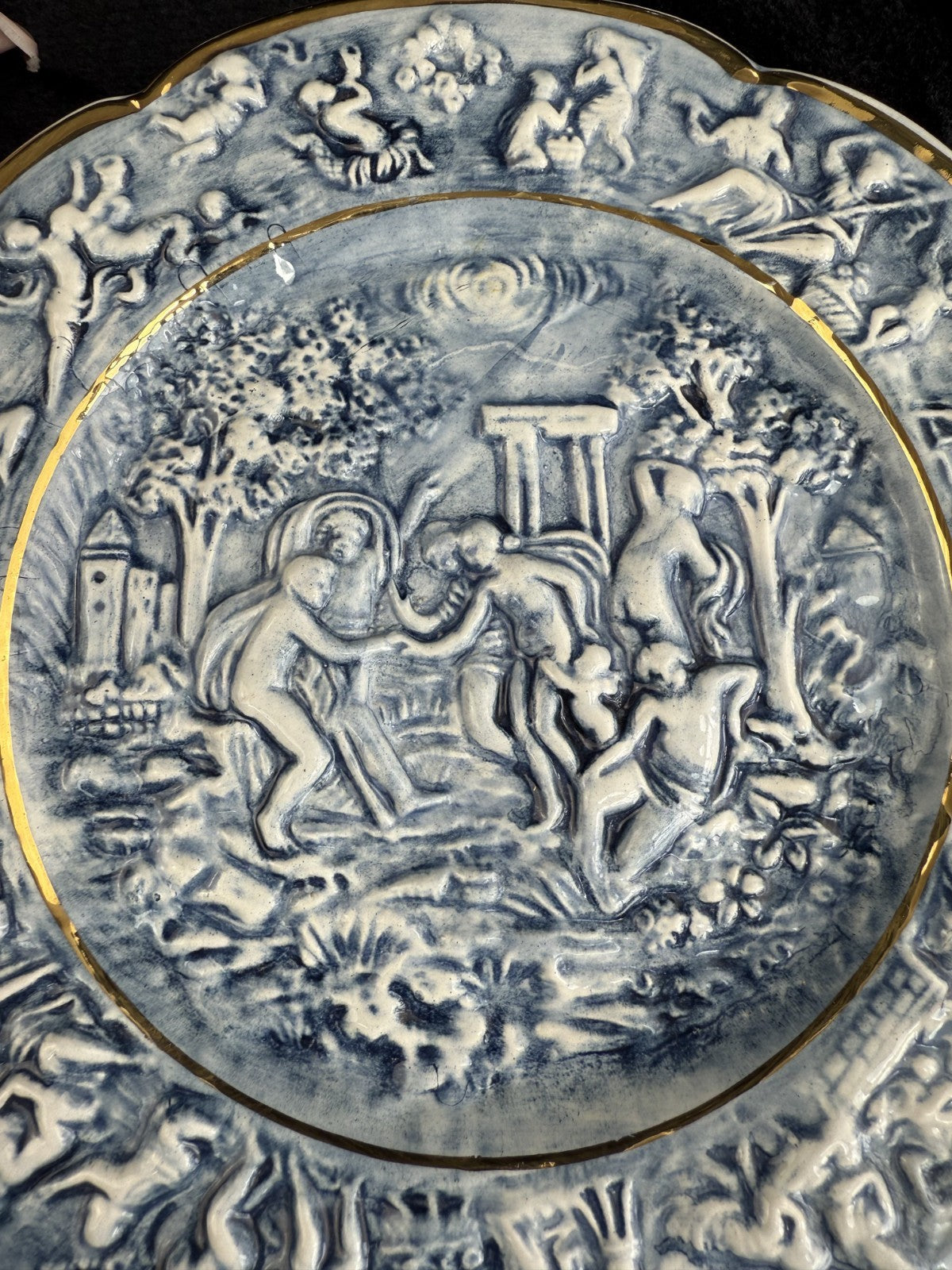Rare Vintage "R. Capodimonte" Italian Plate with Relief Blue Scene and Gold Trim5
