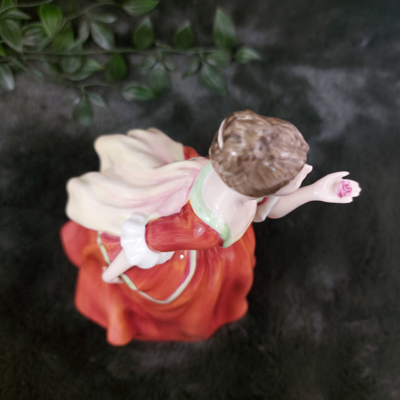 Doulton Royal Porcelain victorian lady Figurine Flower of Love signed 13