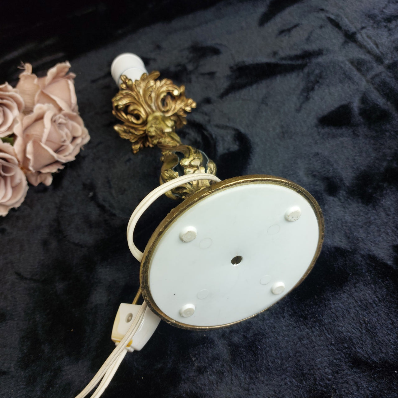 Antique style Brass Baroque Table Lamp, 14 in, see the pictures Gold16