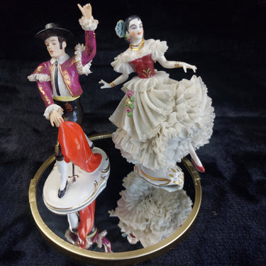 Alka Dresden Deco German Porcelain Torero Spanish Pair Dancer chip Broken finger1