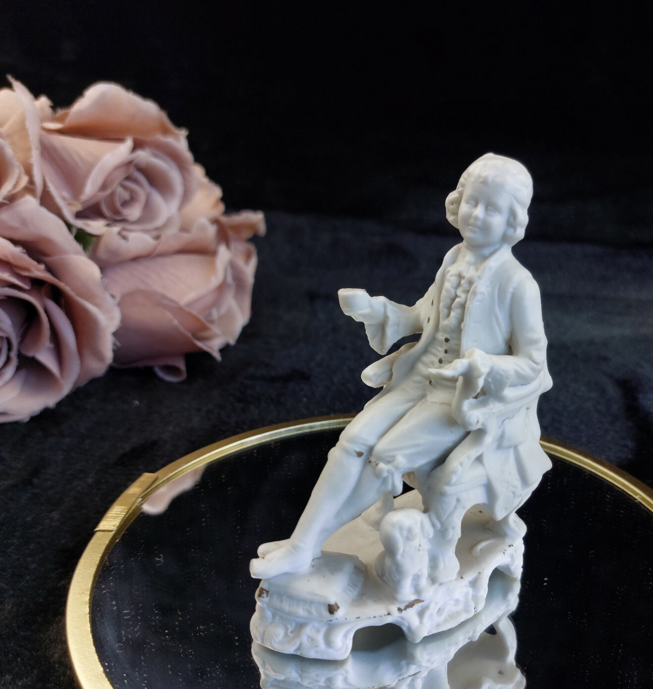 Antique Figurine Bisque 4in Seated Man with Dog White Porcelain Worn & Damaged0