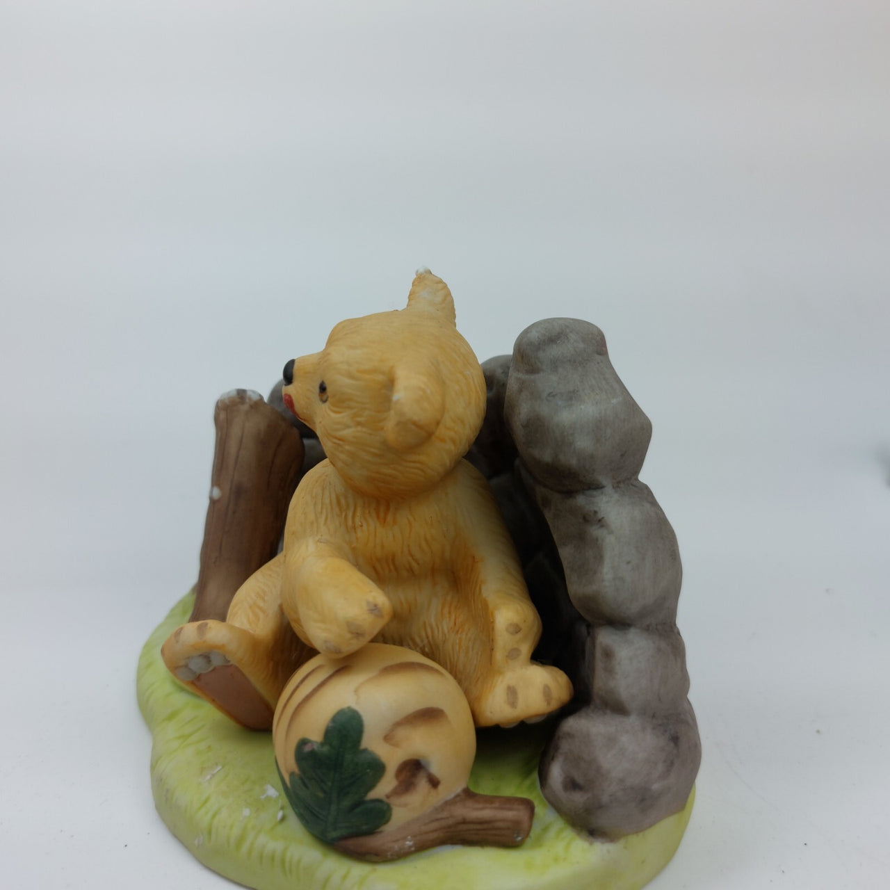 1984 Woodland Franklin Bear Jacqueline Smith Porcelain Hand Painted 3" Figurine8