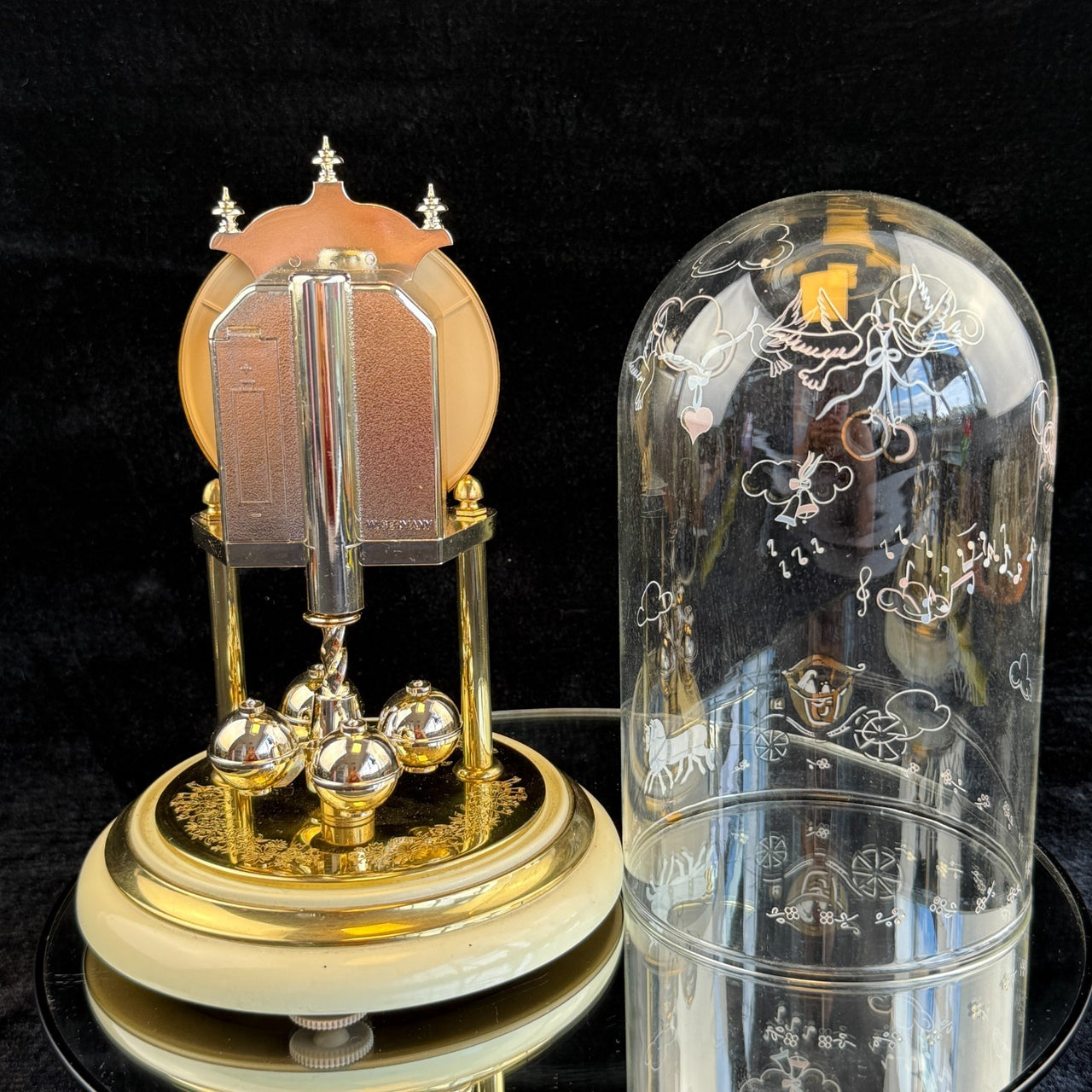 Stunning Hermle Anniversary Quartz Gold color Clock made in Germany Collectable18