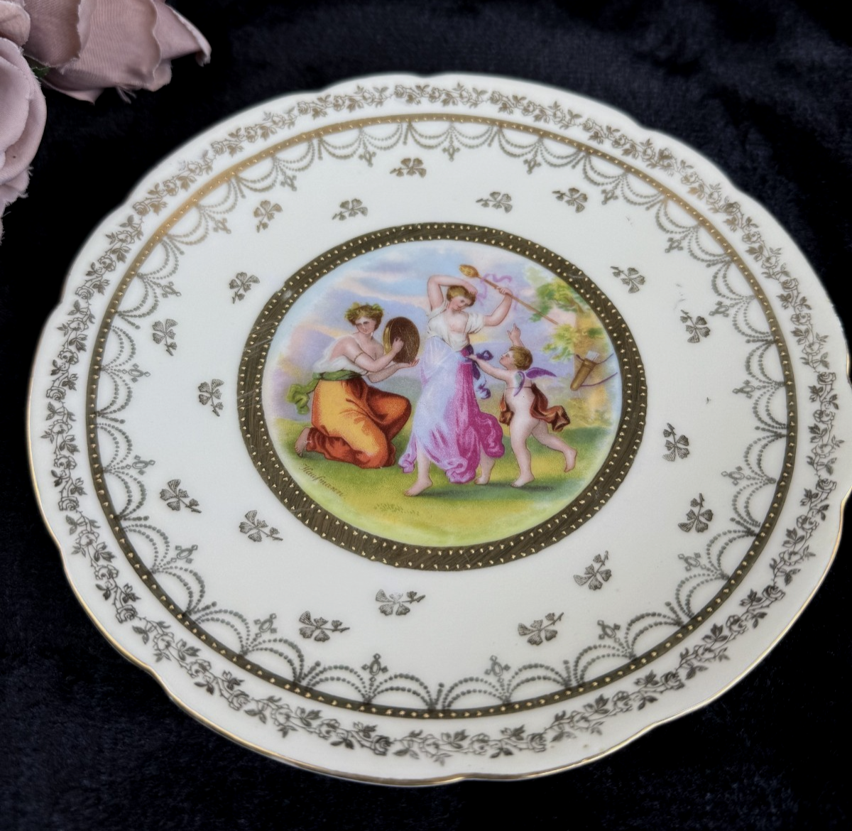 Vintage "Victoria Ware" beautiful Painting with F. Kaufmann Plate and Gold Trim0
