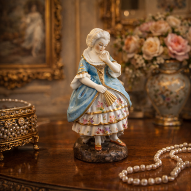 Antique Porcelain victorian Lady Figurine 5