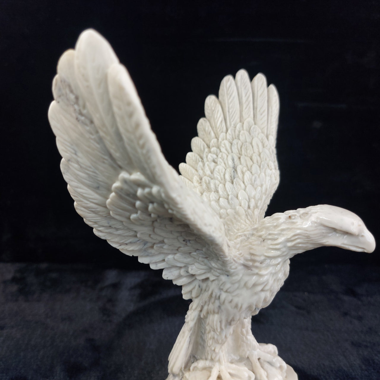 Leonardo Golden Statue Eagle Sculpture Marble Resin 9” Figurine United Kingdom.10