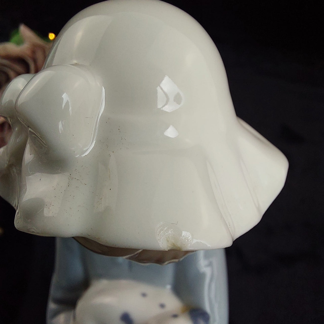 Nao by Lladro Girl lady Figurine 10in 1991 Lamb Bonnet Baby see hat decor Lladró4