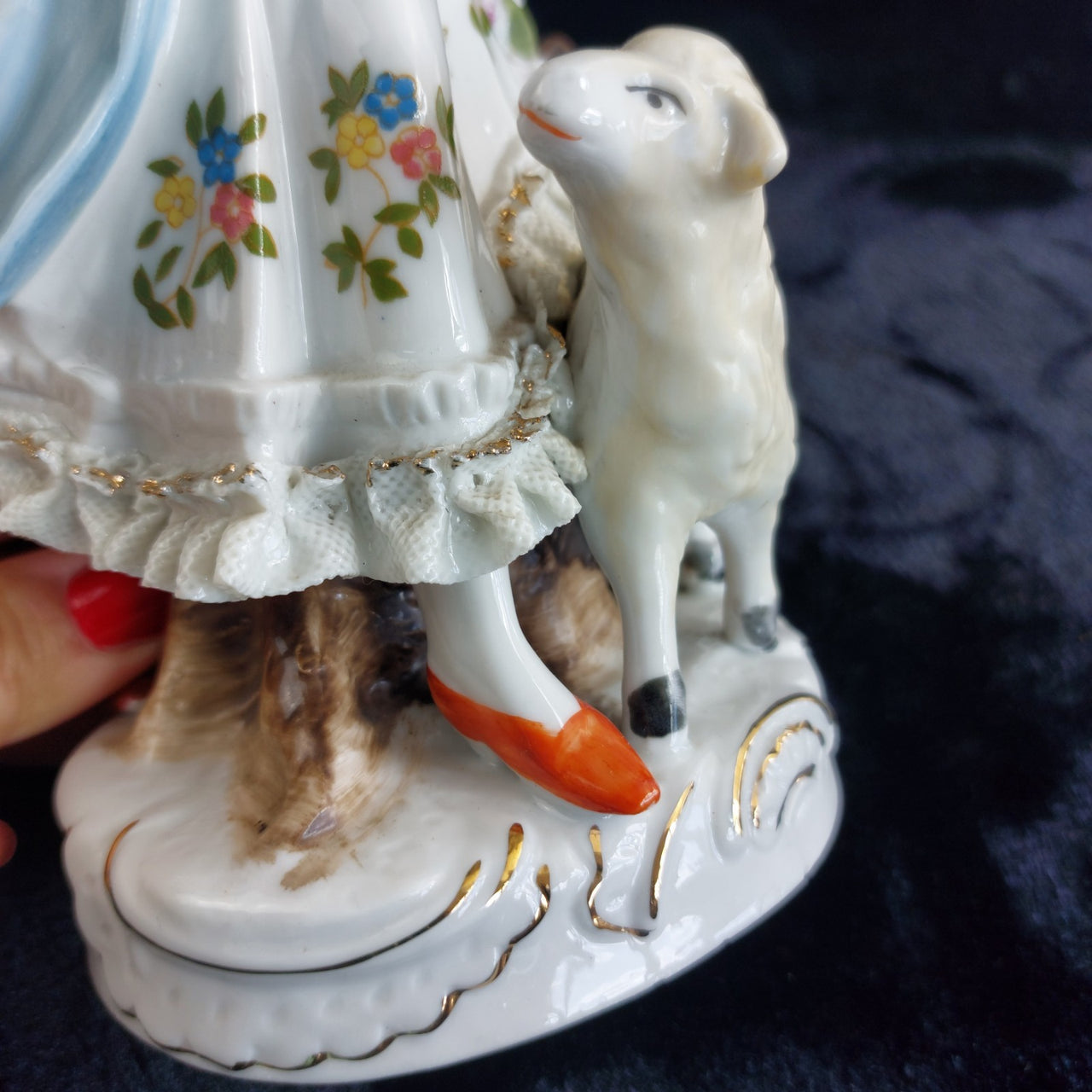 Continental Porcelain Figures Pair 11in w Flower & Lambs 20th century decor Box10