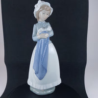 Thumbnail for Nao by Porcelain LladrÃ³ Girl with Bonnet Figurine - 9.4