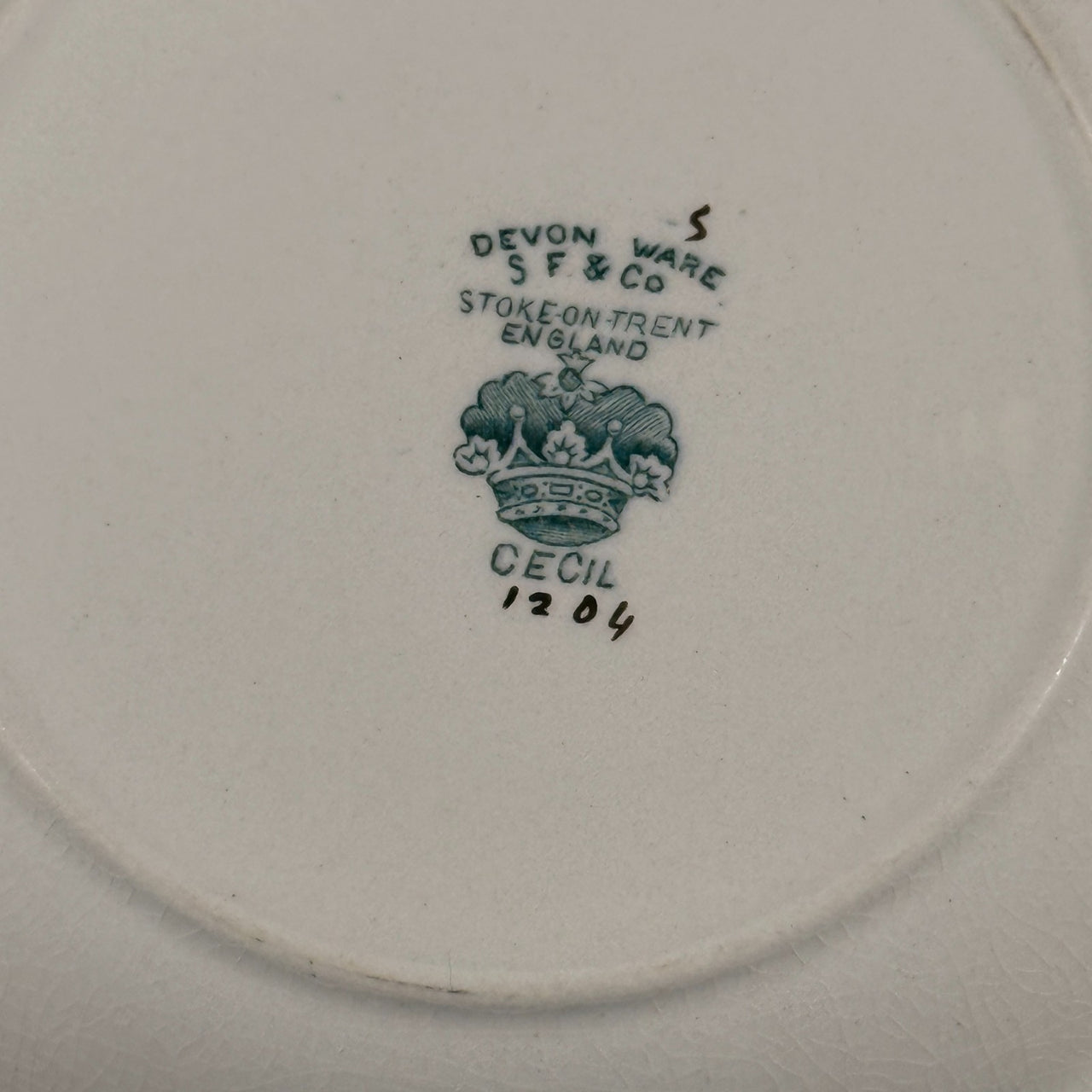 Antique/Vintage Devon Ware Plates (S. F. & Co.) - Pattern "Cecil" Figure England1