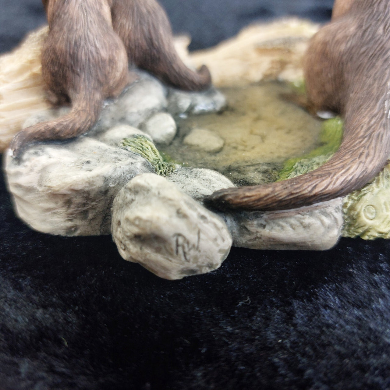 Border Arts Fine Otter Family Figurine 1988 MWF Chiltern Wildlife Handmade Scotl13