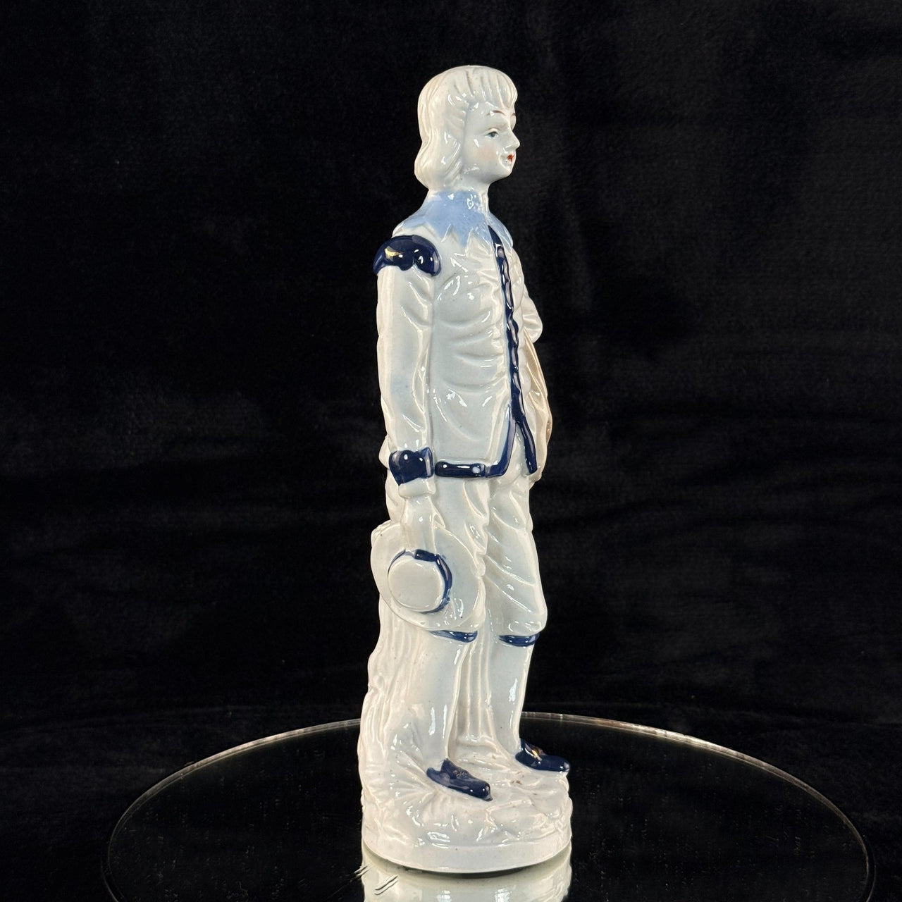Antique Porcelain decor Colonial Man Figurine White Blue Glaze 11" Hand Painted6