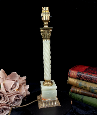 Stunning Marble & Brass large Table Lamp – 15