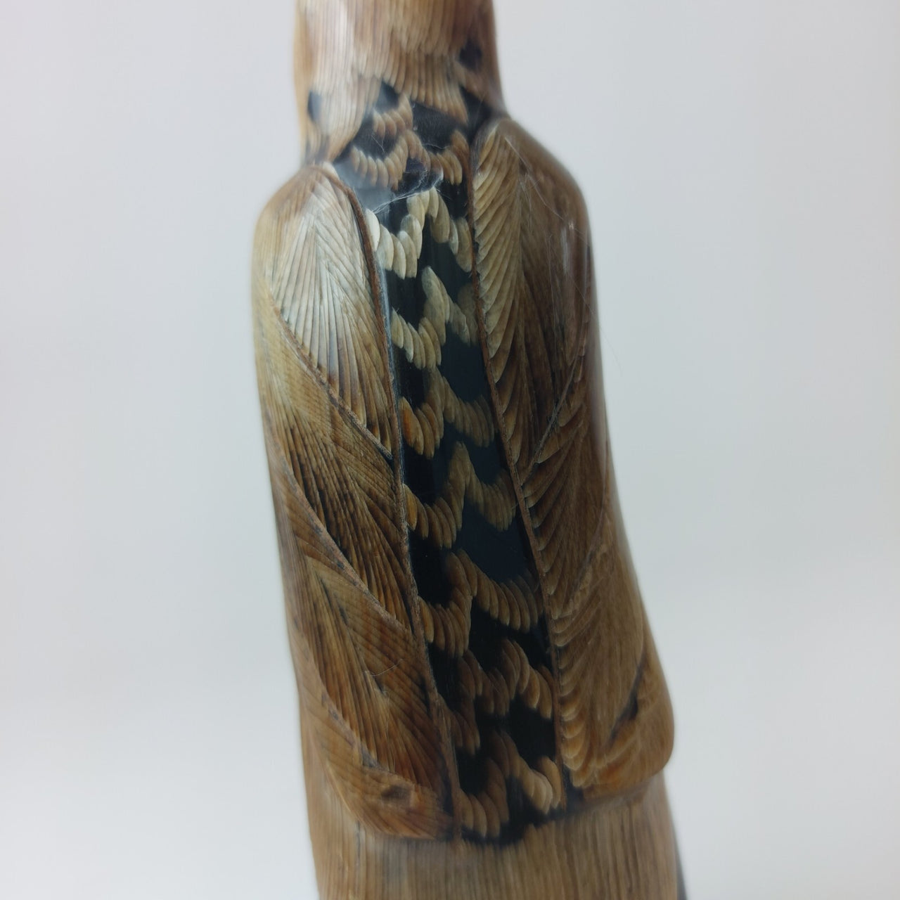 Hand Carved Buffalo Horn Eagle 6" Figurine Wooden Base Wildlife Vintage Art gift9