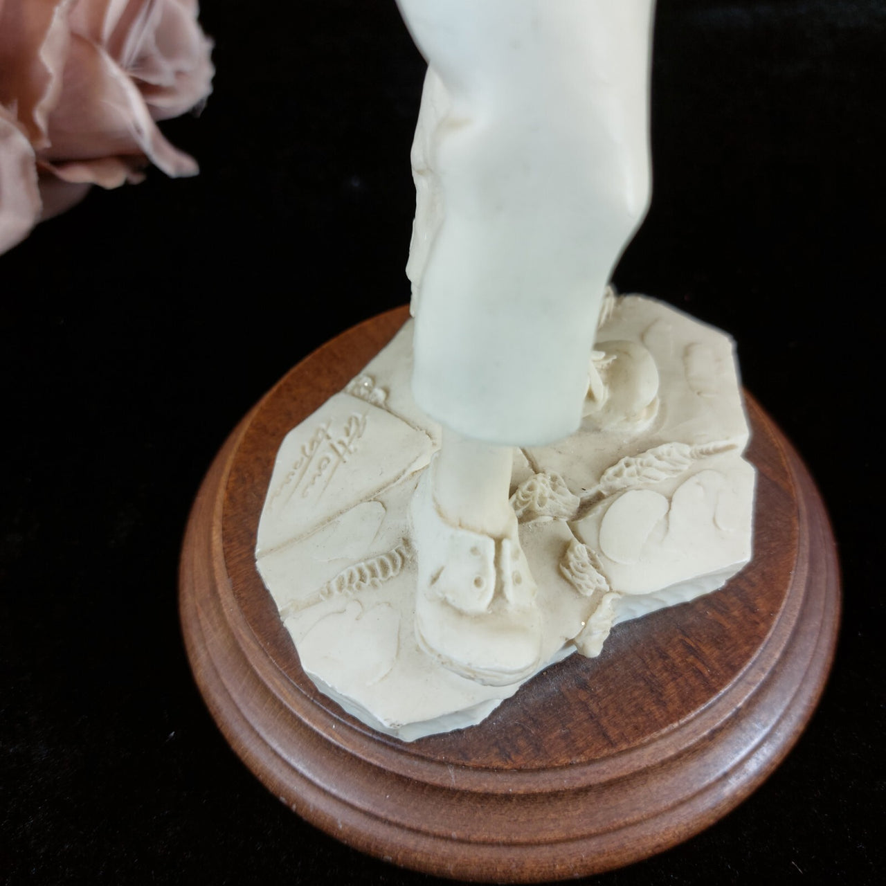 Vintage Vittorio Tessaro Figurine A.D.L.  "The Little Beggar Boy"  italian13