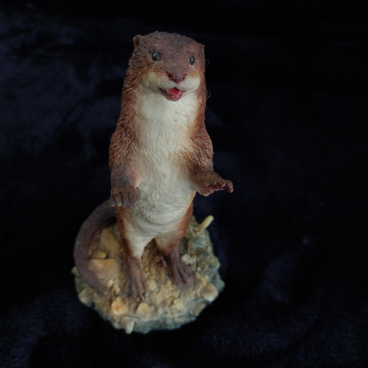 Artists Country Otter Signed Victor Griffiths Figurine Wildlife Sculpture 7in de8