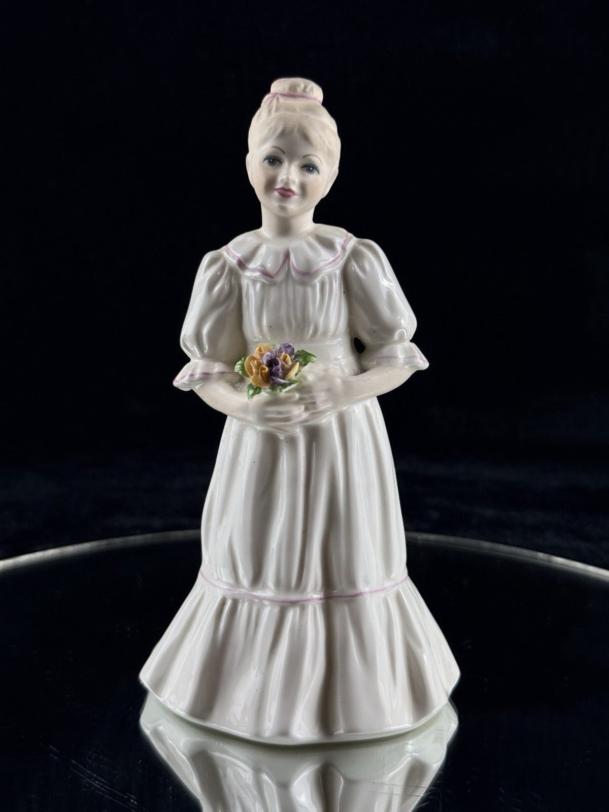 Coalport The Bridesmaid Bone China Figurine Hand Decorated England 6in0