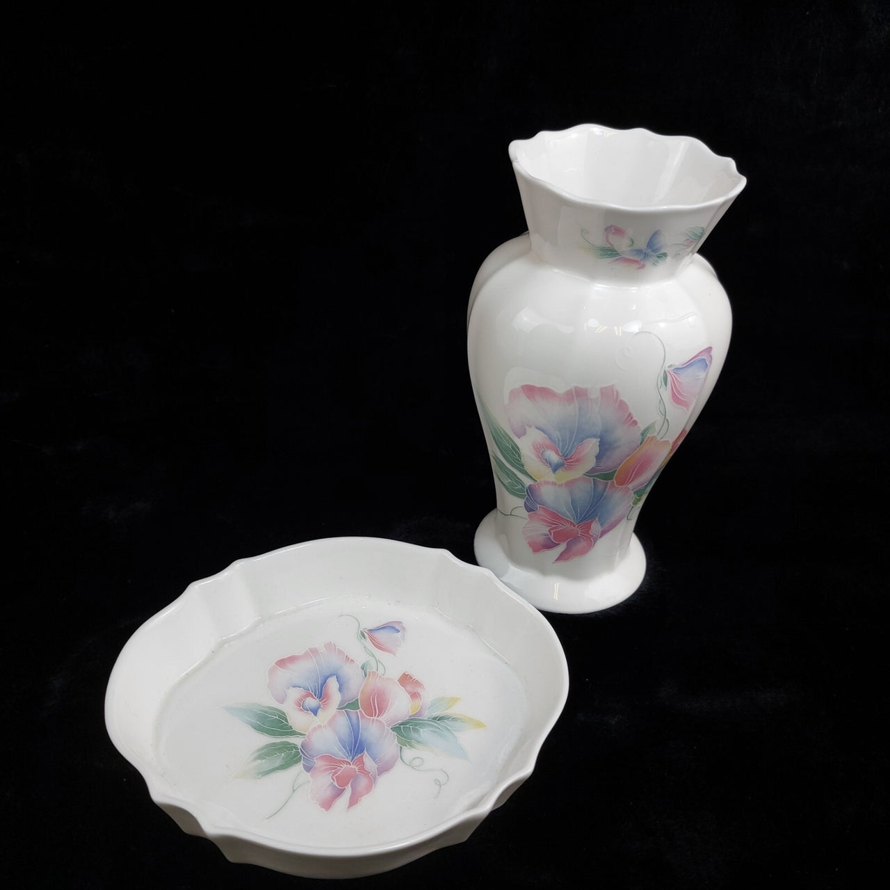 Aynsley Little Sweetheart Vase with Underplate Floral Bone China United Kingdom7