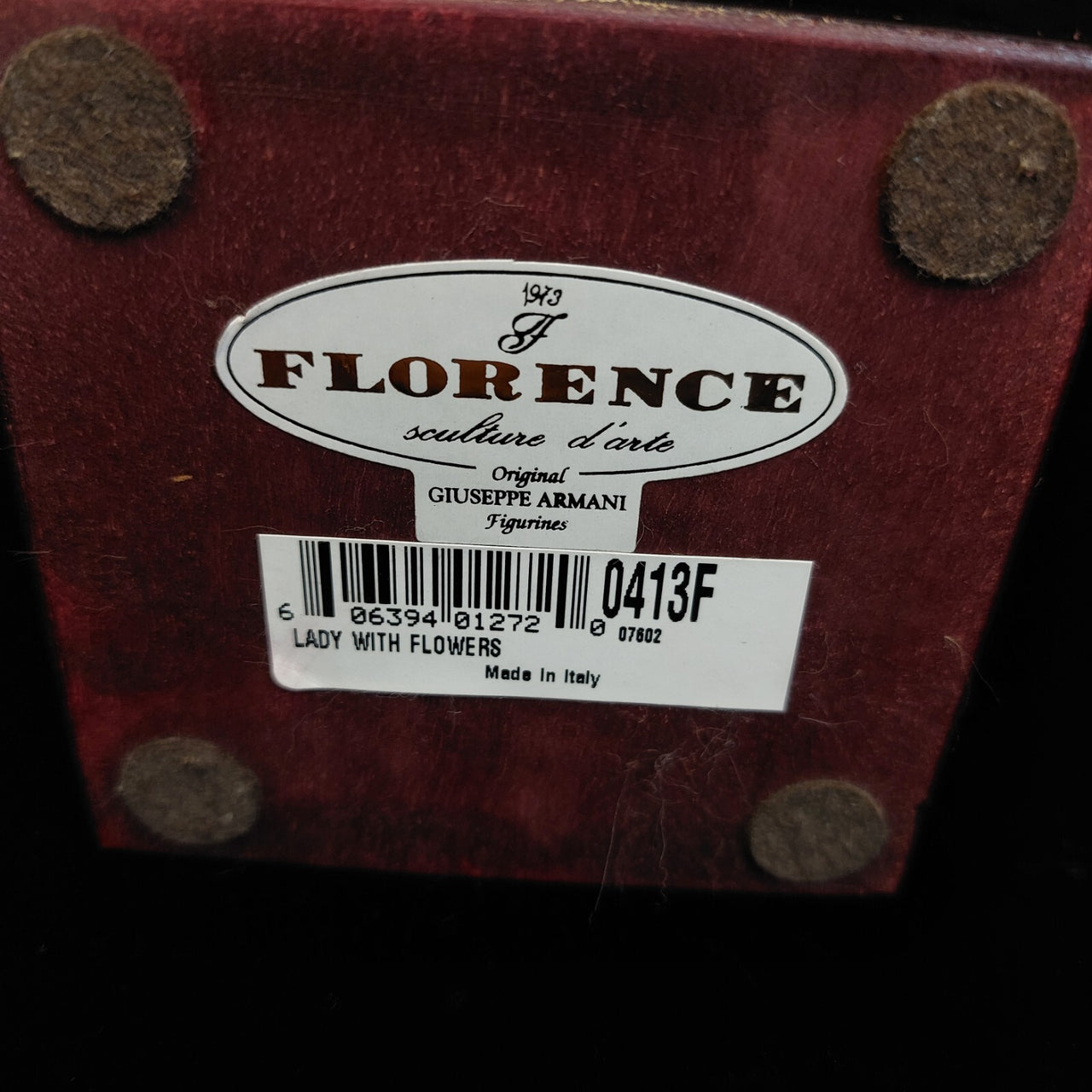 Giuseppe Armani Figurine 1987 Florence Stunning Lady with Flowers 10" decor.10