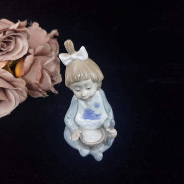 NAO by Lladro