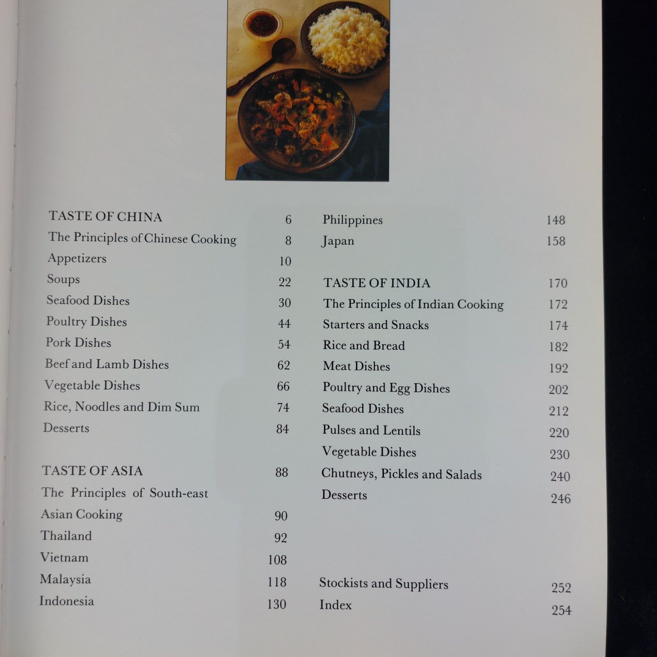 The Complete Asian & Chinese Cookbook Hardcover Over 200 Recipe Illustrated 19994