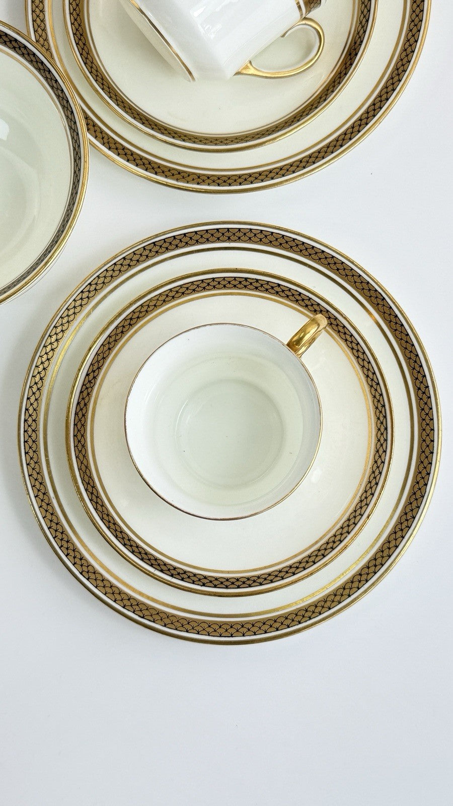 Stunning Antique Cauldon & Aynsley 27pc Tea Set c.1910 | Edwardian Gilt & Black10