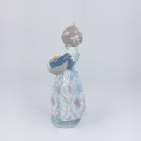 Thumbnail for Rare NAO by Lladró Spanish Porcelain Girl with Basket Figurine Handmade Spain21