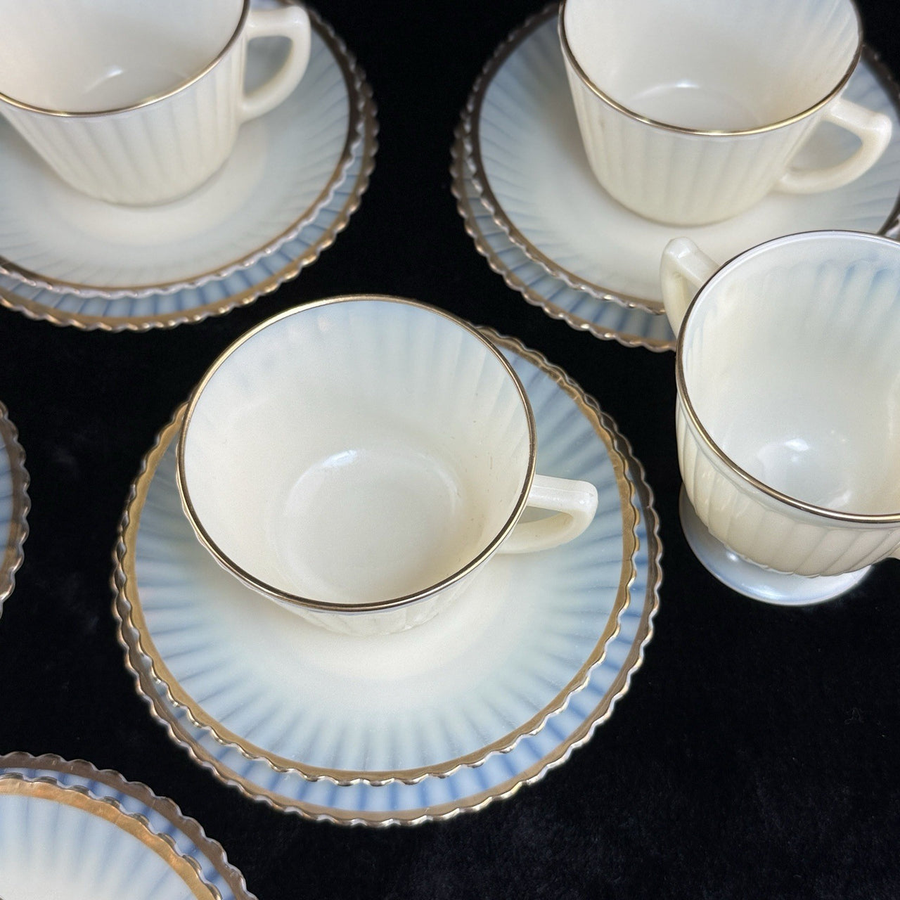 Macbeth Evans American Sweetheart Monax Milk Glass Tea Set 6 Cups Saucers Creame11