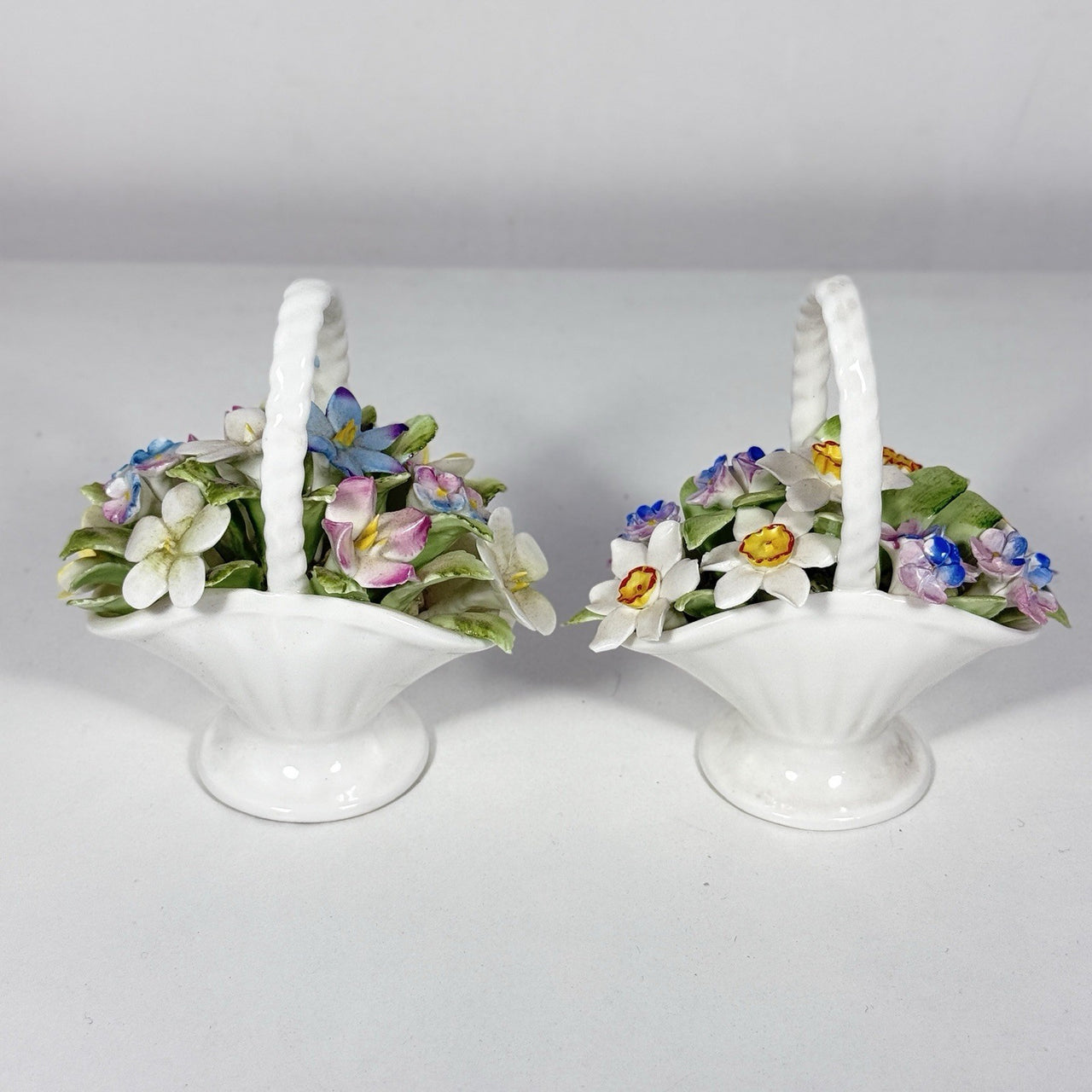 Royal Doulton St Michael Bone China Flower Baskets Pair England Decor Vtg 5