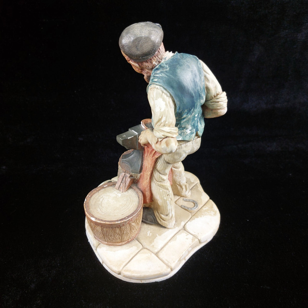 Naturecraft Blacksmith Figurine 1973 Hand Painted Stonecraft Collectible 8" Tall8