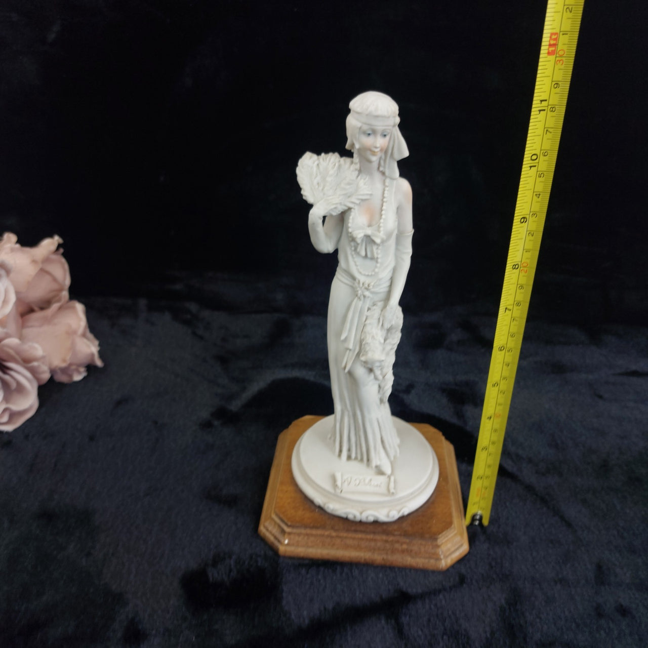 Dear Lady 1995 Figurine 9.5" Sculpture on Base white decor vtg13