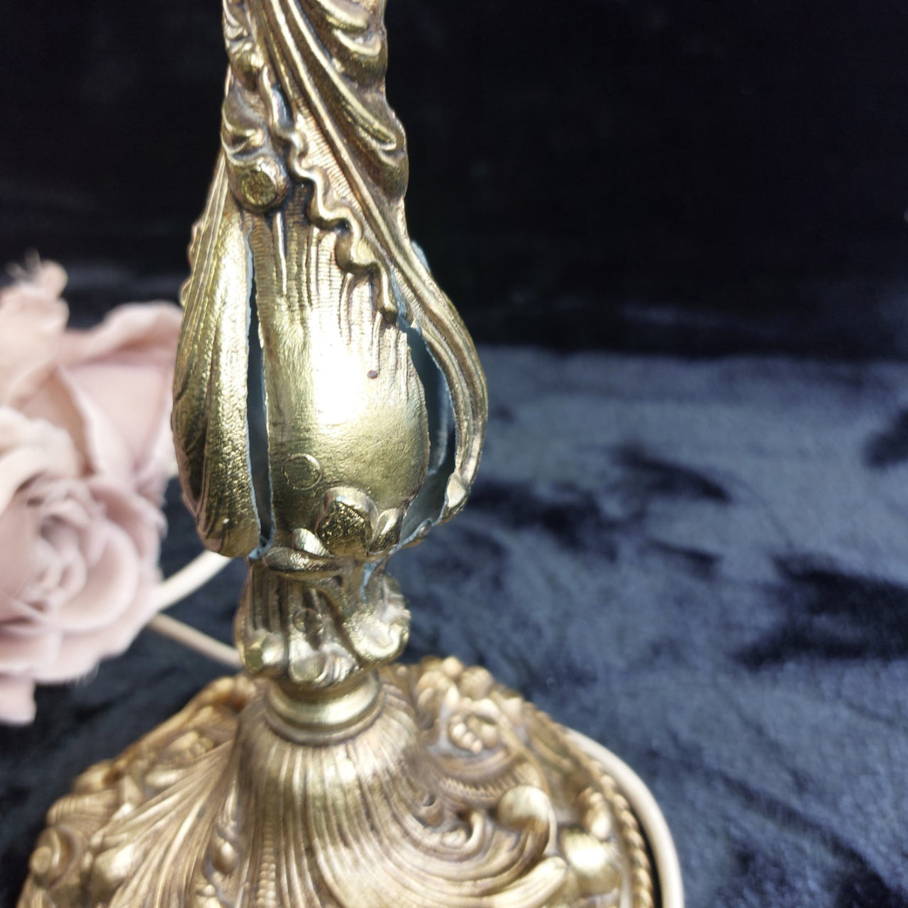 Antique style Brass Baroque Table Lamp, 14 in, see the pictures Gold8