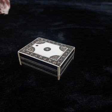 AngloIndian 19th Century Victorian Wooden Trinket Pill Box – MotherofPearl1