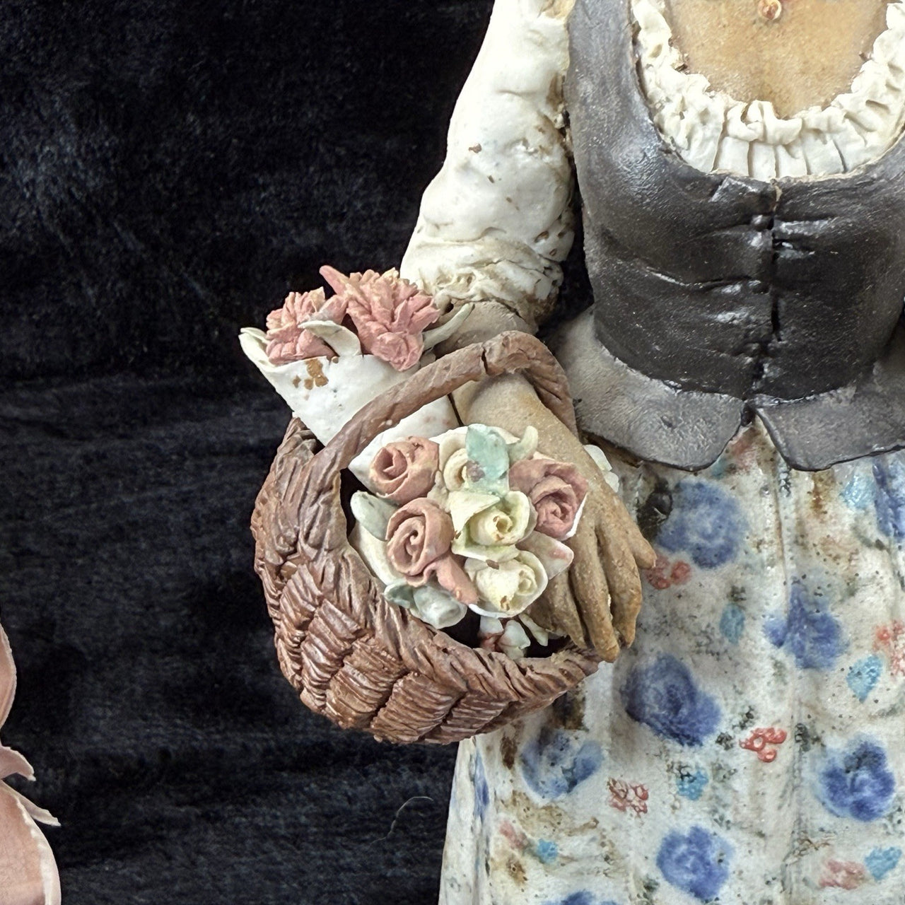 Rare Castagna Florence Figurine Flower Seller - Signed Italy see pics13