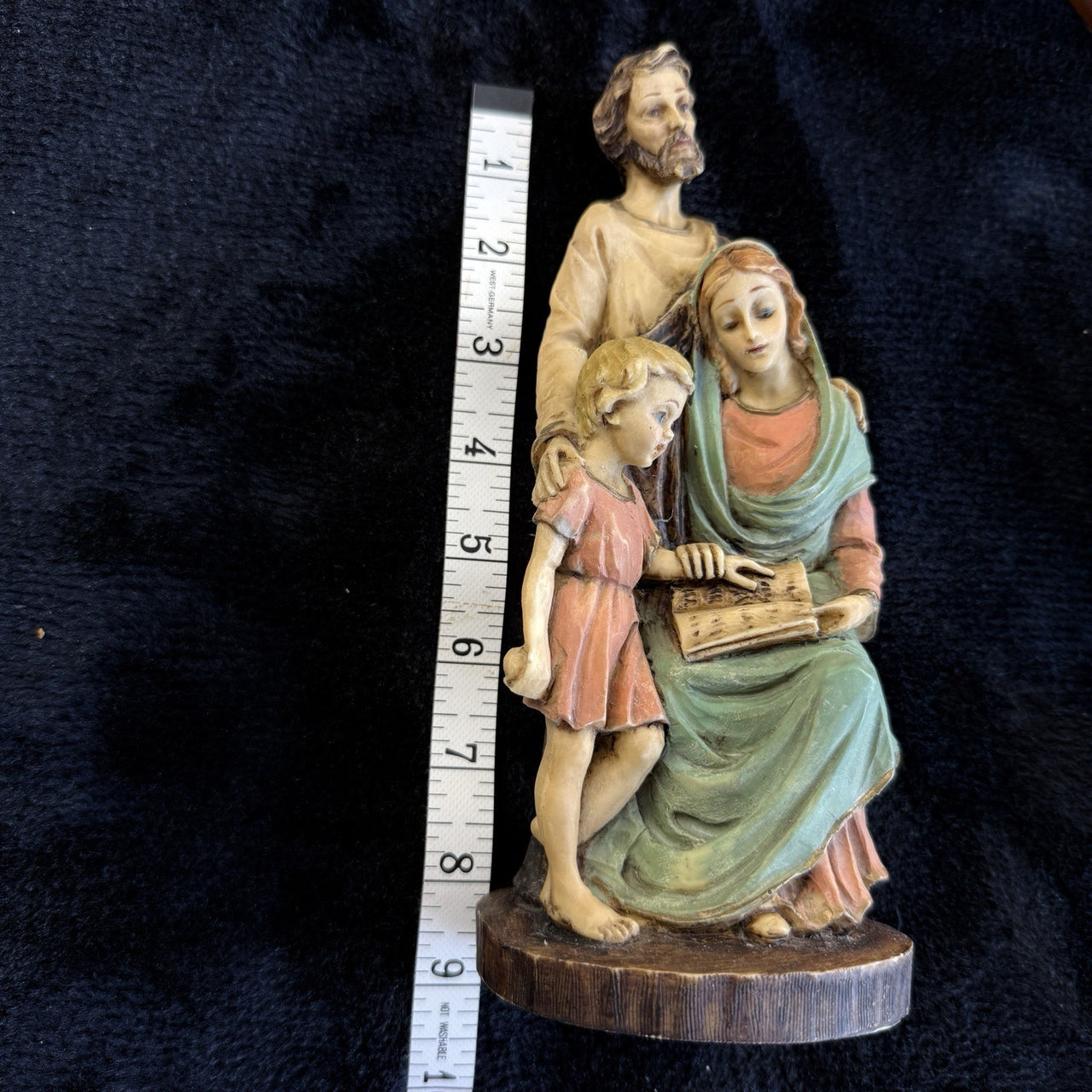 1989 Hand Painted Italian "Holy Family" Figurine by Exclusive Designs Signed -12