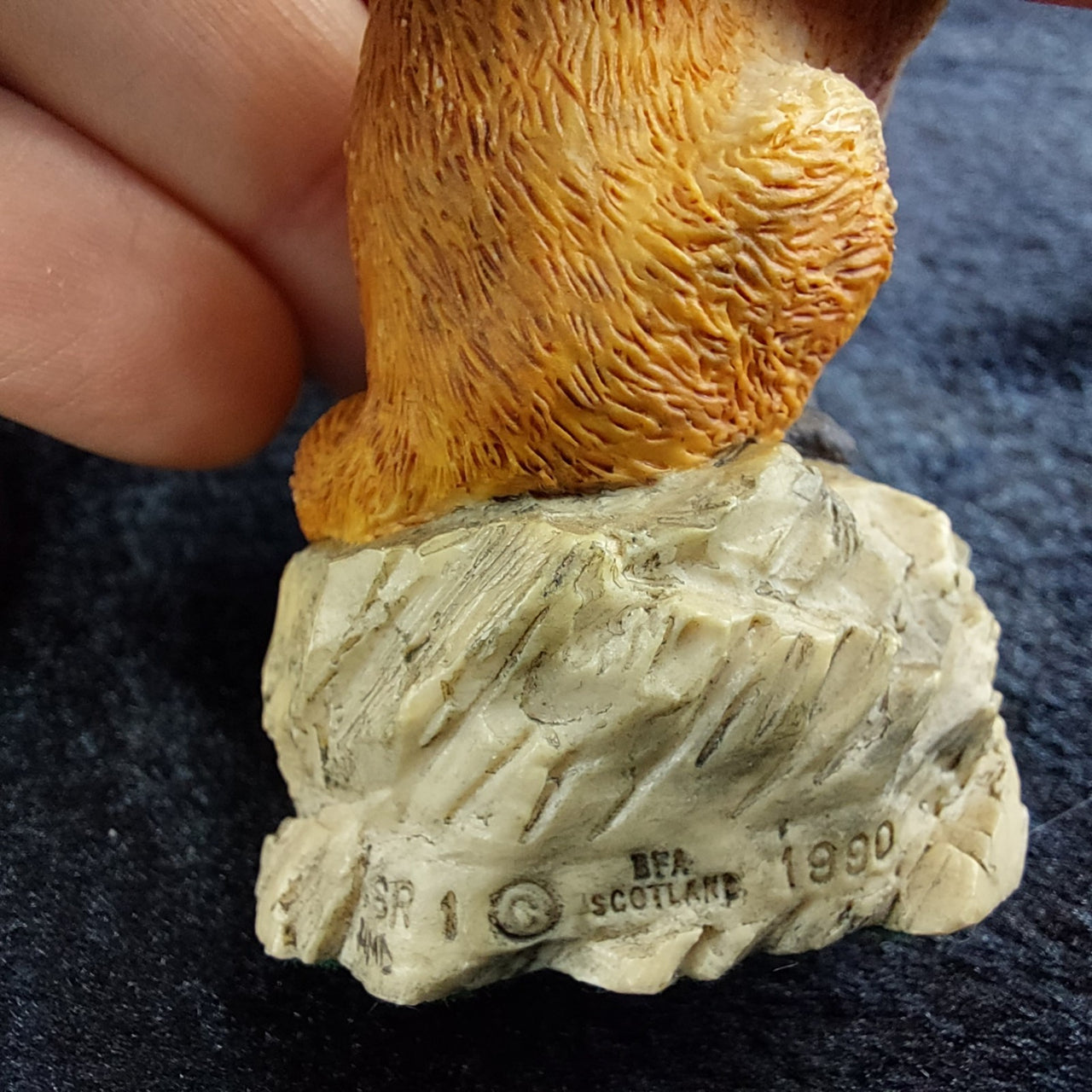Border Fine Arts Fox Figurines: Fox & Cub, Vantage Point, damage ear 1990 & 19946