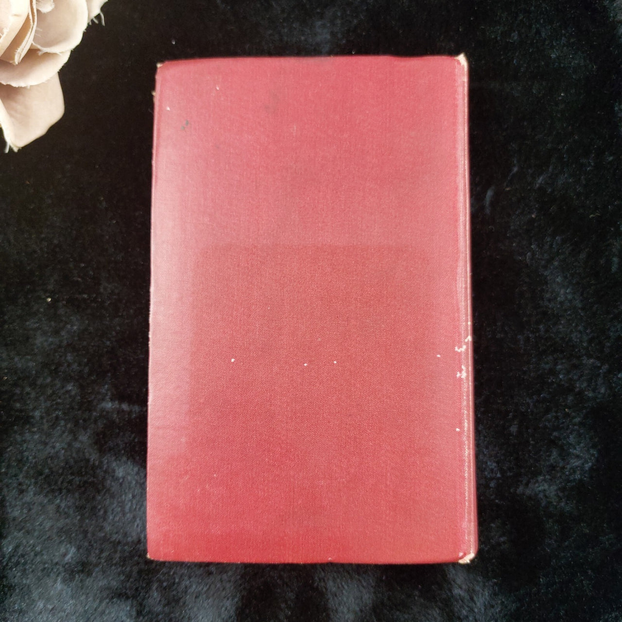 A Coat of Many Colours by Herbert Read Edition First – (1945) United Kingdom5