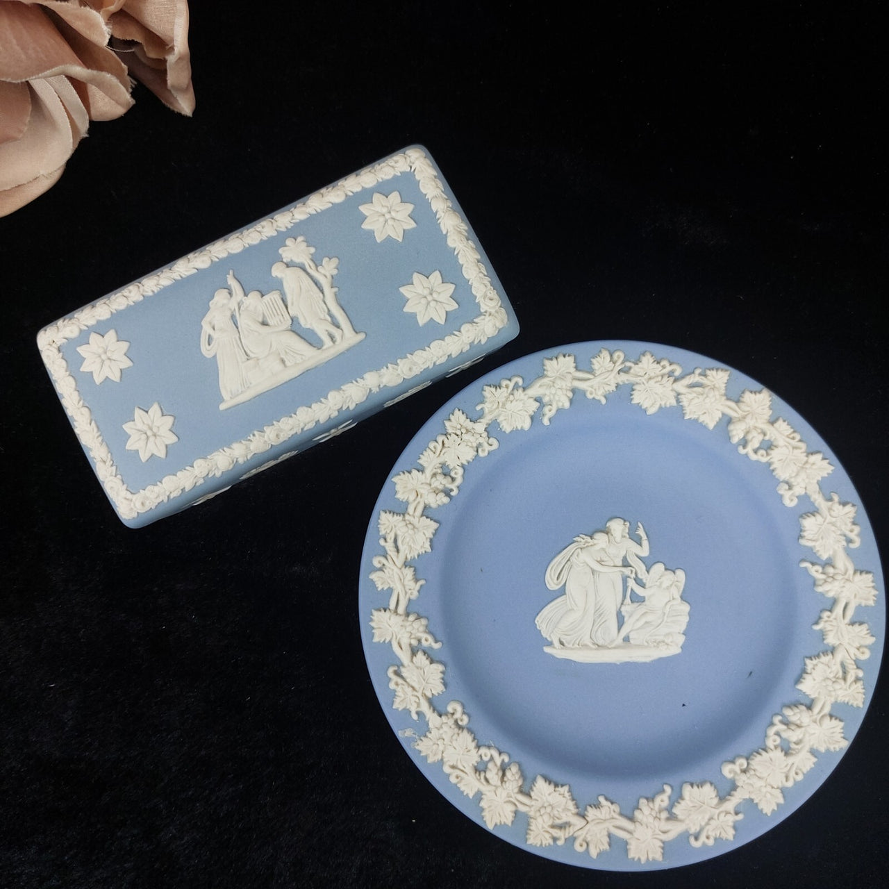 Wedgwood Blue Jasperware - Trinket Box & Plate Set Rectangular Pottery/ Ceramic6