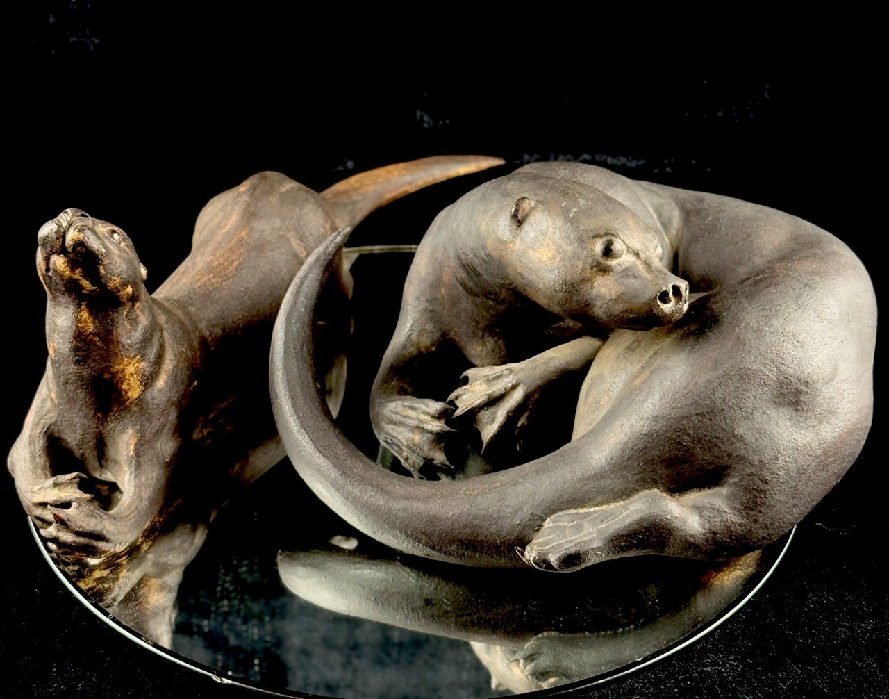 Signed Otter Sculpture Set Bronze Effect Ceramic 1992 Wildlife Figurines Decor0
