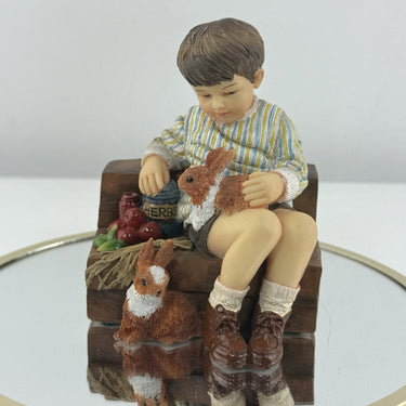Leonardo Collection Apples and Rabbits Figurine by Christine Haworth Gift 5.25”0