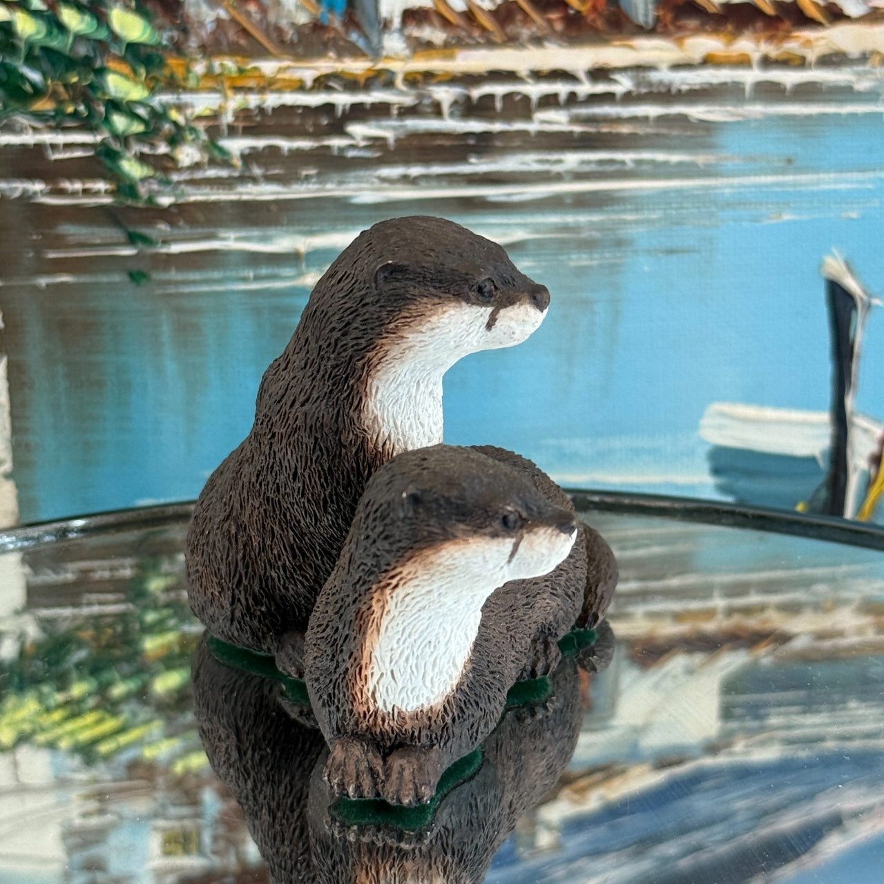 Border Arts Fine Otter Figurine ("Water Babies") boxed with certificate Res10