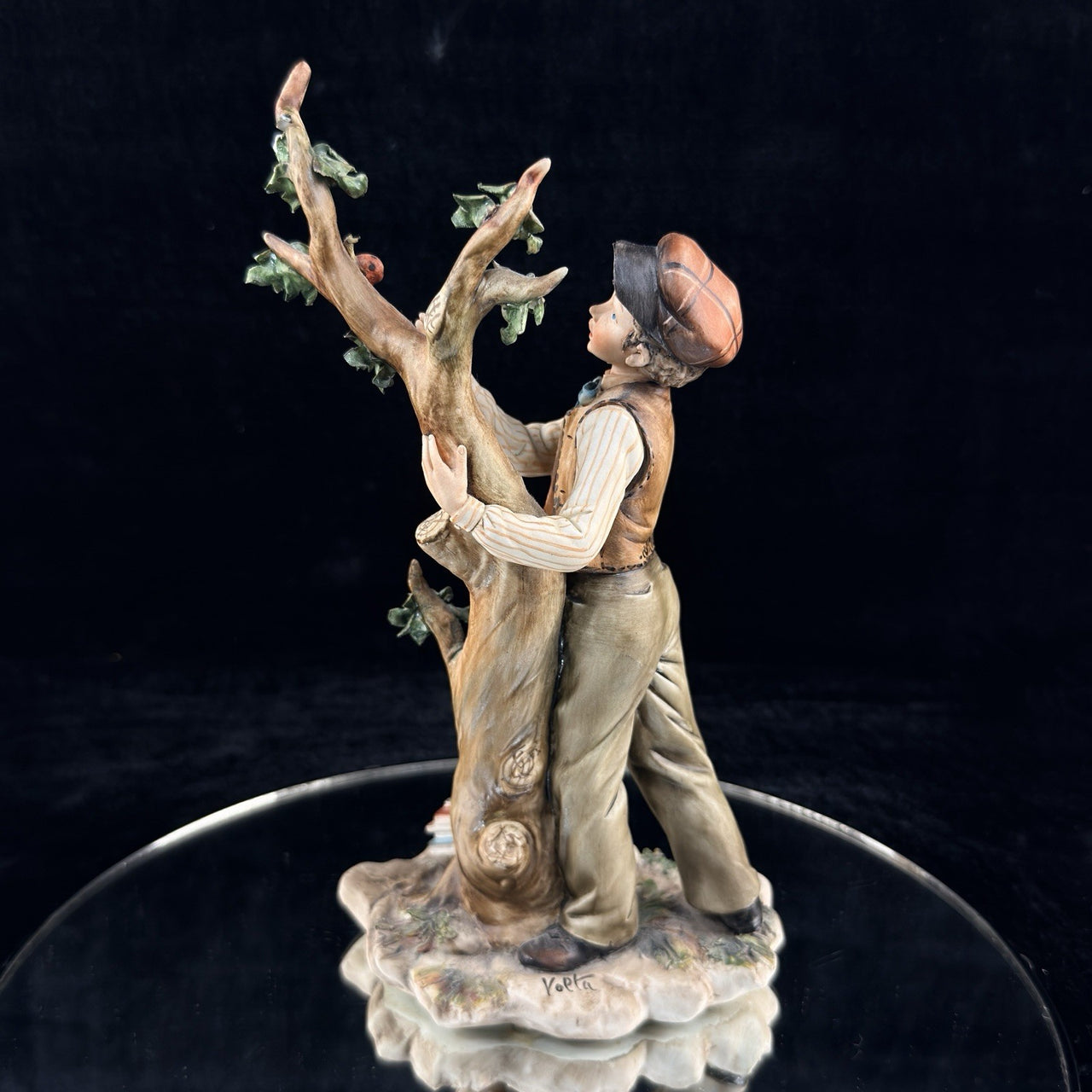 Capodimonte Volta Boy with Tree Figurine Hand Painted Italian Porcelain See Pics3