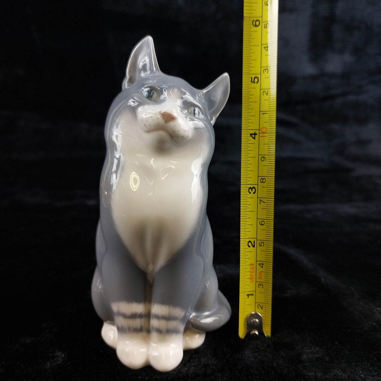Royal Copenhagen porcelain Cat Figurine Exquisite 1956 collectable gift decor3