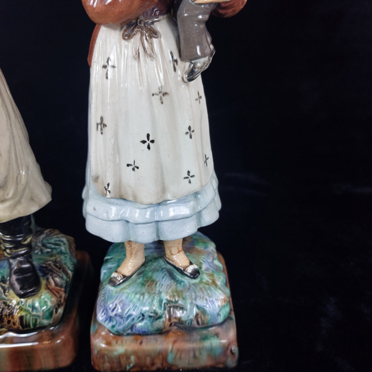 Wittmann & Roth Of London Figure 1900s Of A Fisherman And Children&wife repaired5